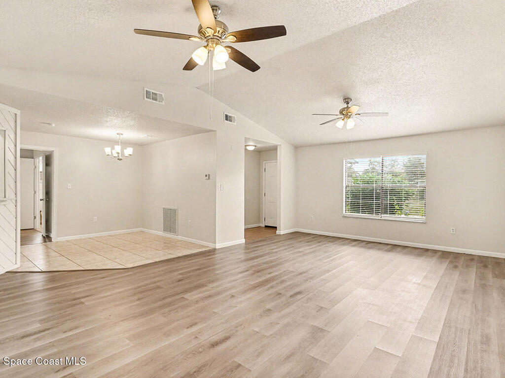 1337 Pakenham Street, Palm Bay, FL 32907