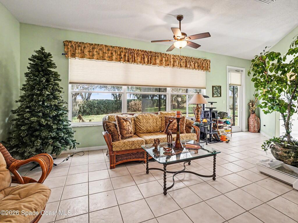 2852 Cape Horn Court, Tavares, FL 32778