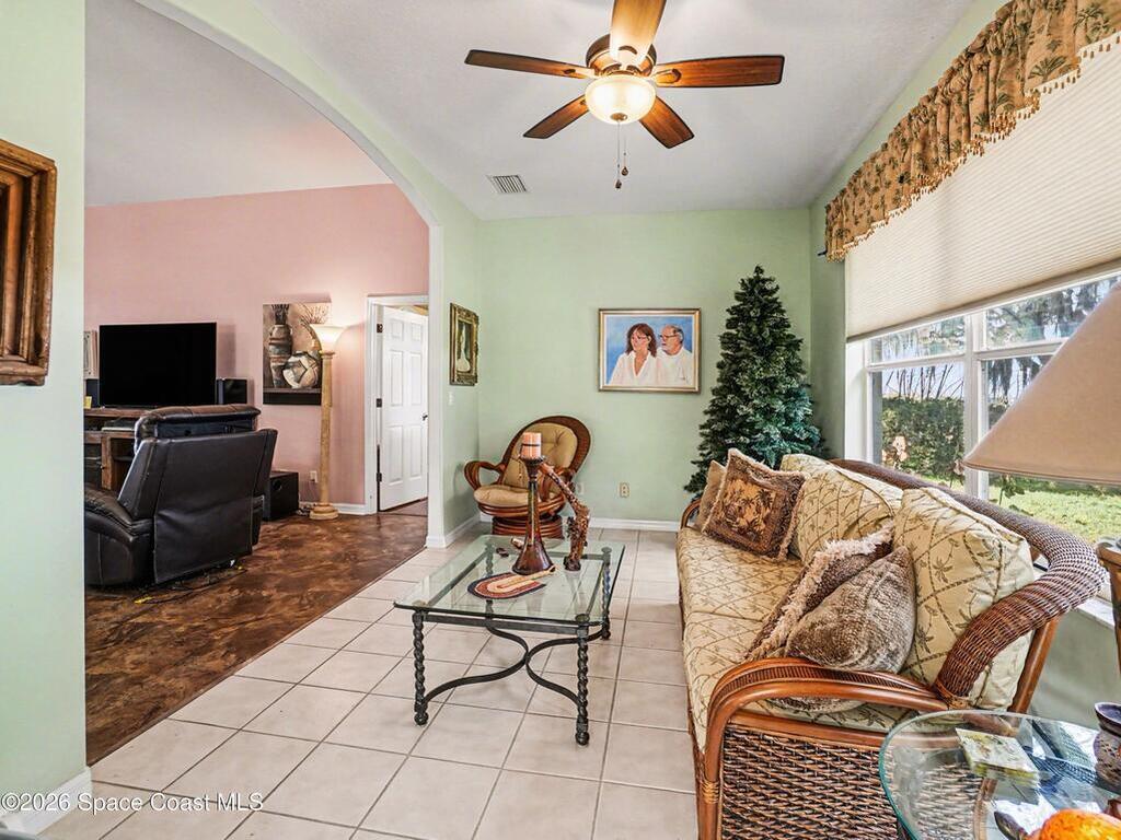 2852 Cape Horn Court, Tavares, FL 32778