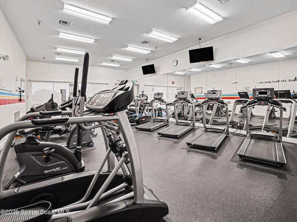 2852 Cape Horn Court, Tavares, FL 32778