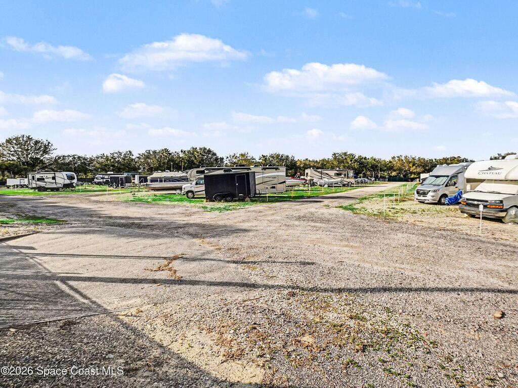 2852 Cape Horn Court, Tavares, FL 32778