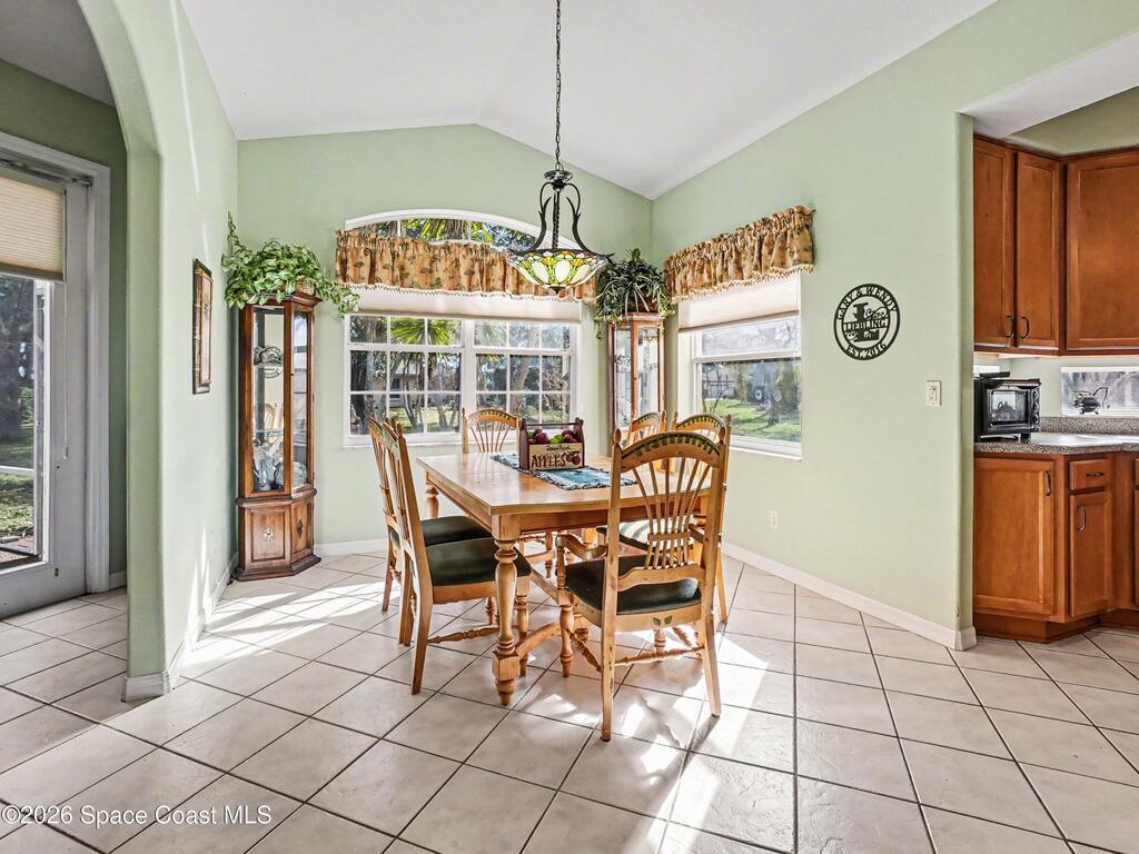 2852 Cape Horn Court, Tavares, FL 32778