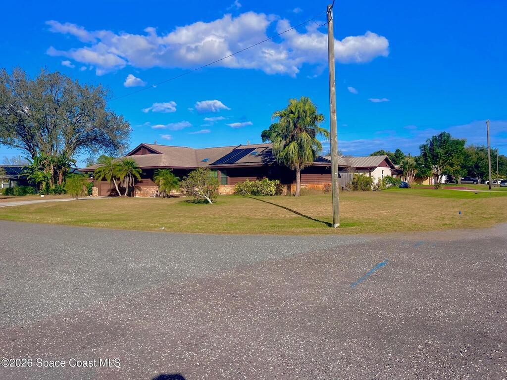 565 Heather Avenue, Palm Bay, FL 32907