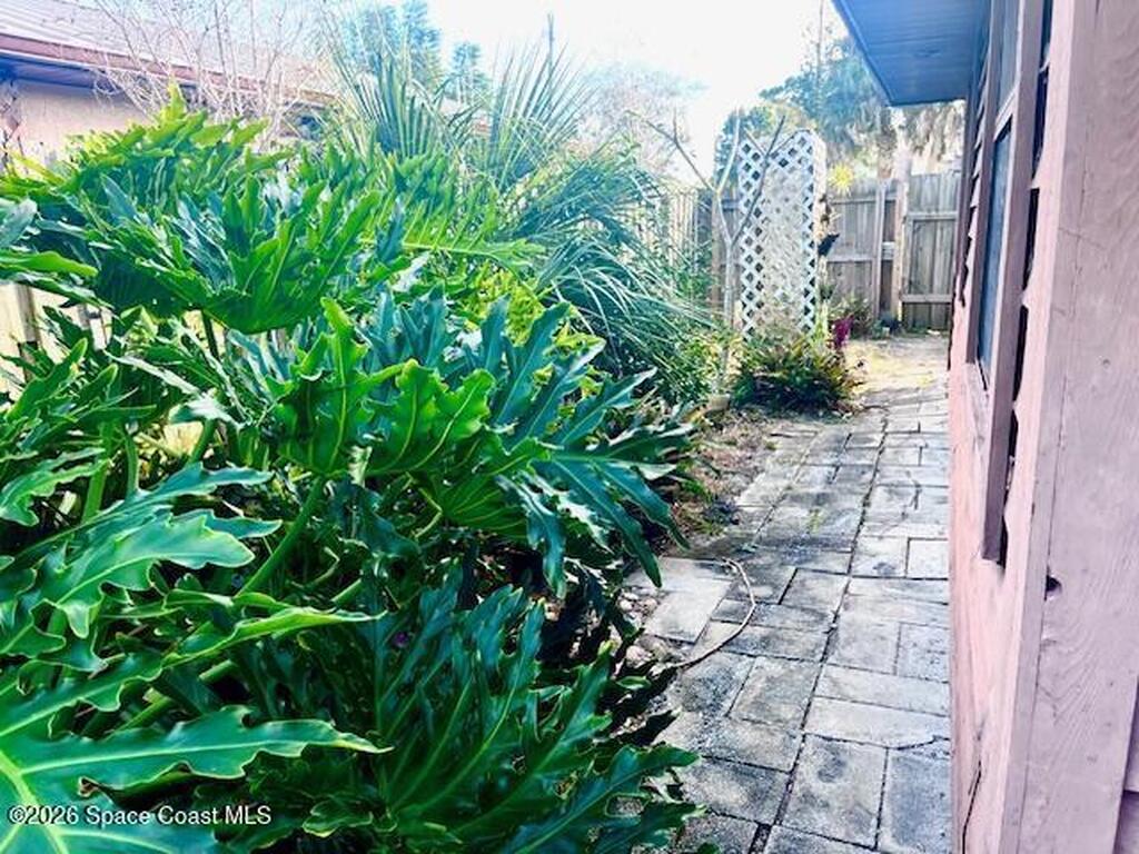 565 Heather Avenue, Palm Bay, FL 32907