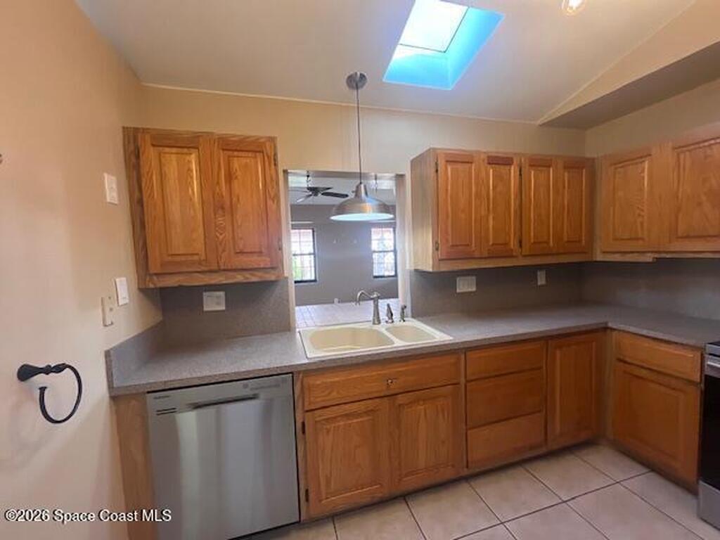 565 Heather Avenue, Palm Bay, FL 32907