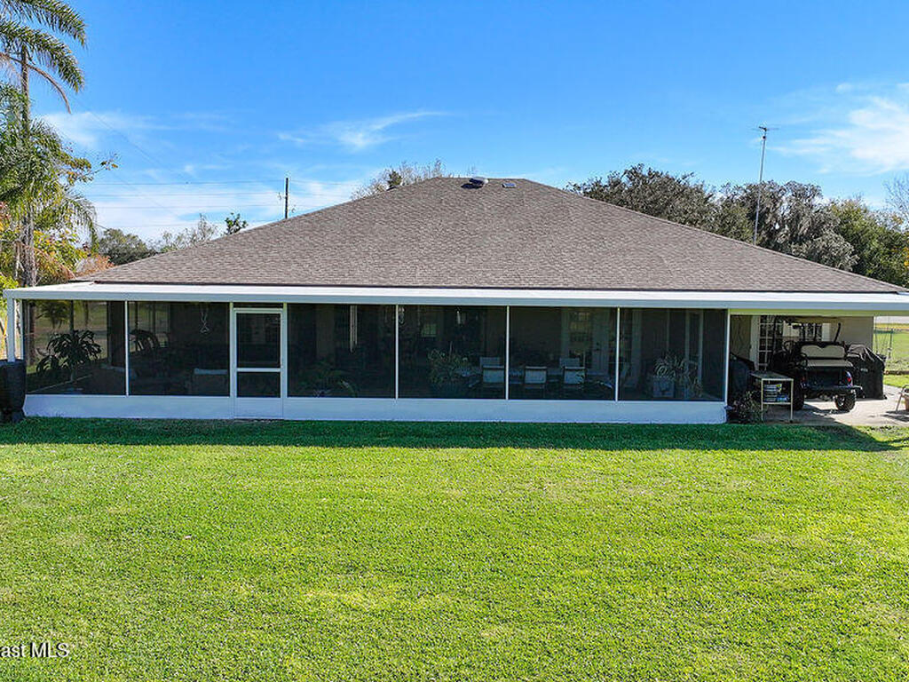 1360 Lake Josephine Drive, Sebring, FL 33875