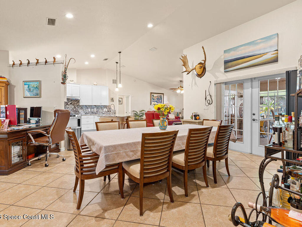 1360 Lake Josephine Drive, Sebring, FL 33875