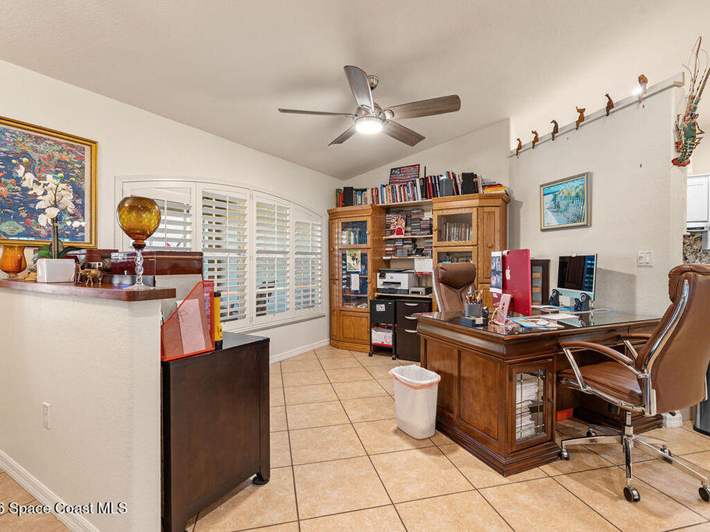 1360 Lake Josephine Drive, Sebring, FL 33875