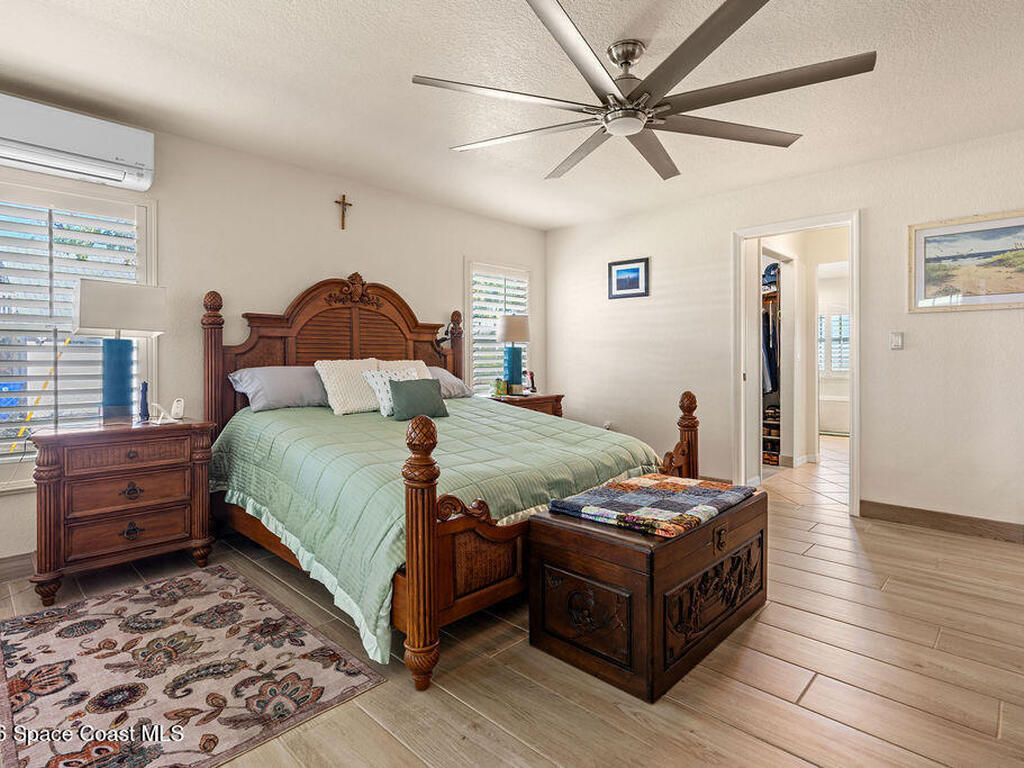 1360 Lake Josephine Drive, Sebring, FL 33875