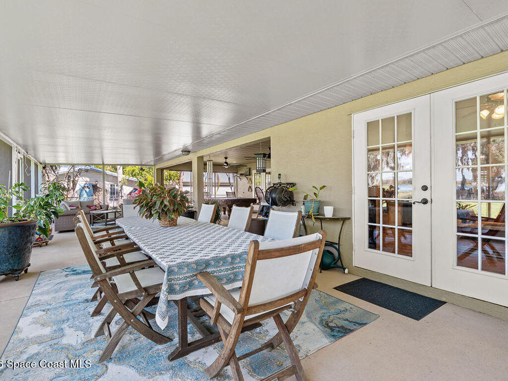 1360 Lake Josephine Drive, Sebring, FL 33875