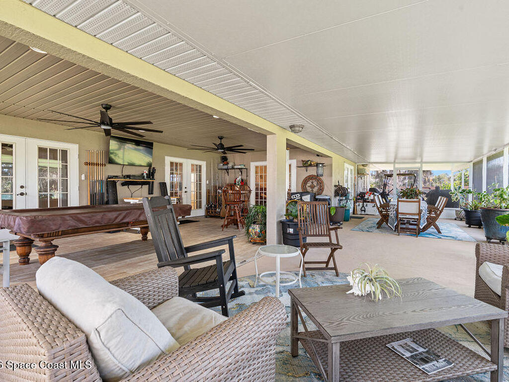 1360 Lake Josephine Drive, Sebring, FL 33875