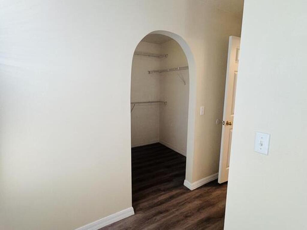 4550 Elena Way, Melbourne, FL 32934