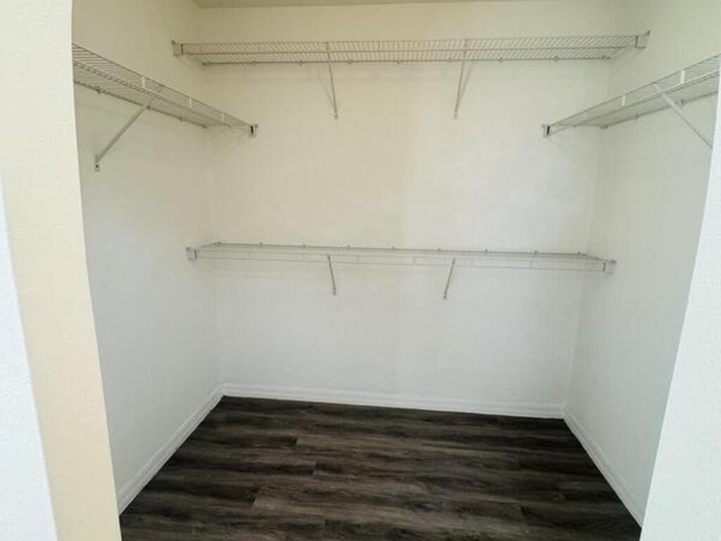 4550 Elena Way, Melbourne, FL 32934