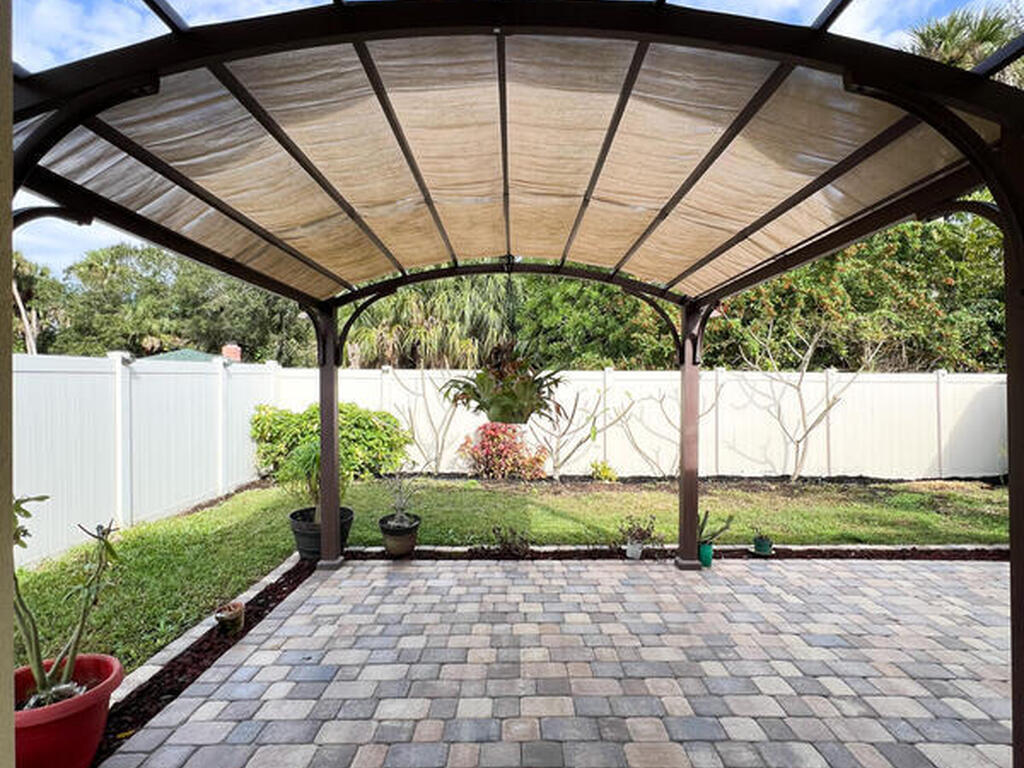 590 Sorrento Drive, Cocoa, FL 32922