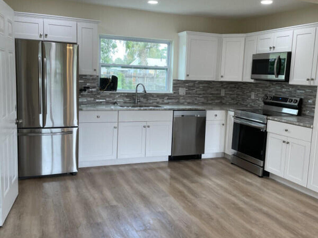 1060 Olive Street, Cocoa, FL 32922