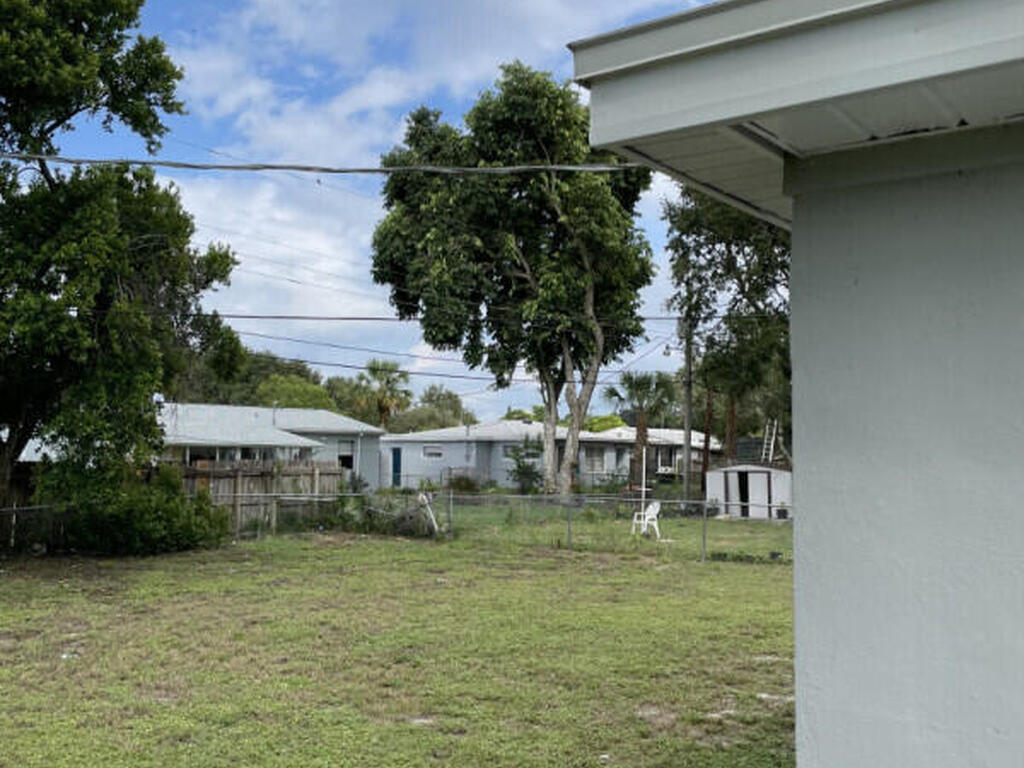 1060 Olive Street, Cocoa, FL 32922