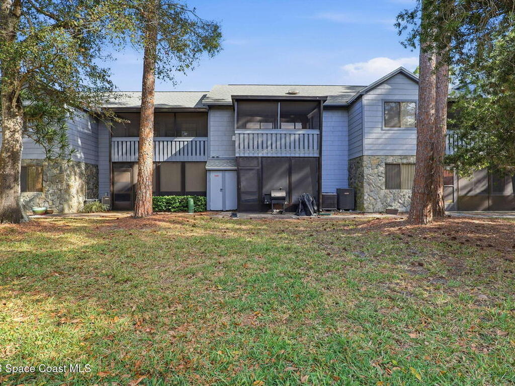 9042 York Lane, West Melbourne, FL 32904