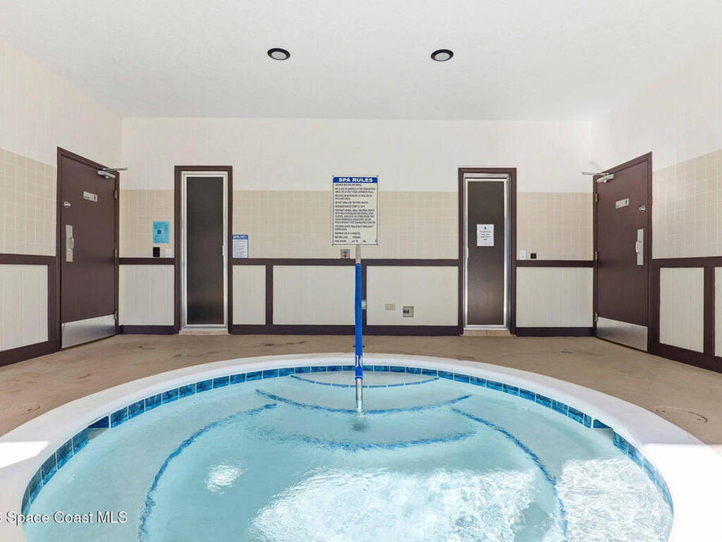 9042 York Lane, West Melbourne, FL 32904