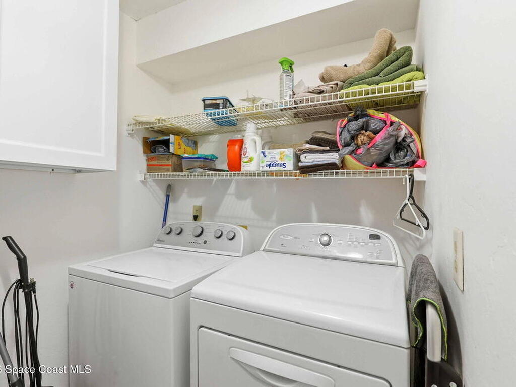 9042 York Lane, West Melbourne, FL 32904