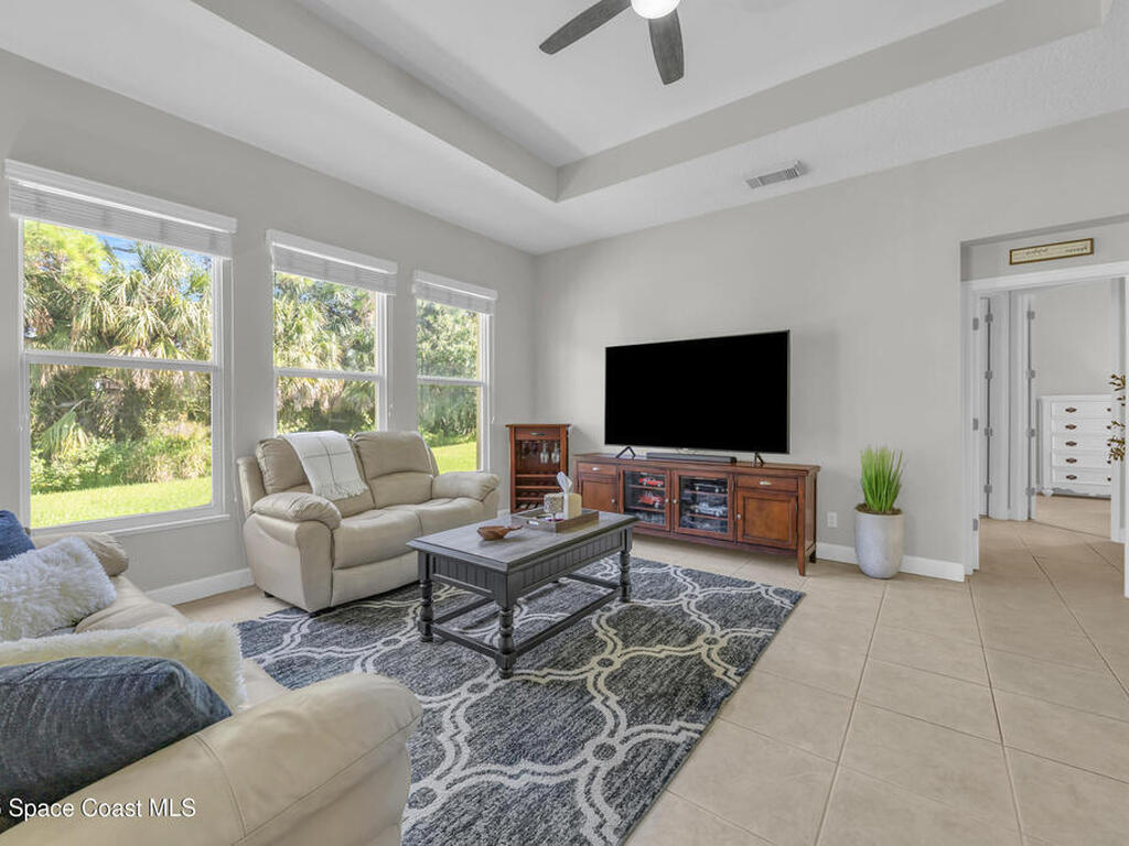 870 SW Grand Reserves Boulevard, Port St. Lucie, FL 34986