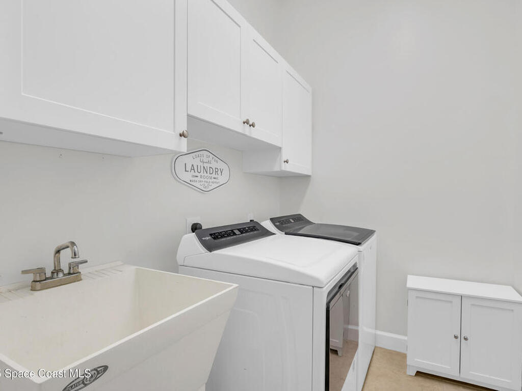 870 SW Grand Reserves Boulevard, Port St. Lucie, FL 34986