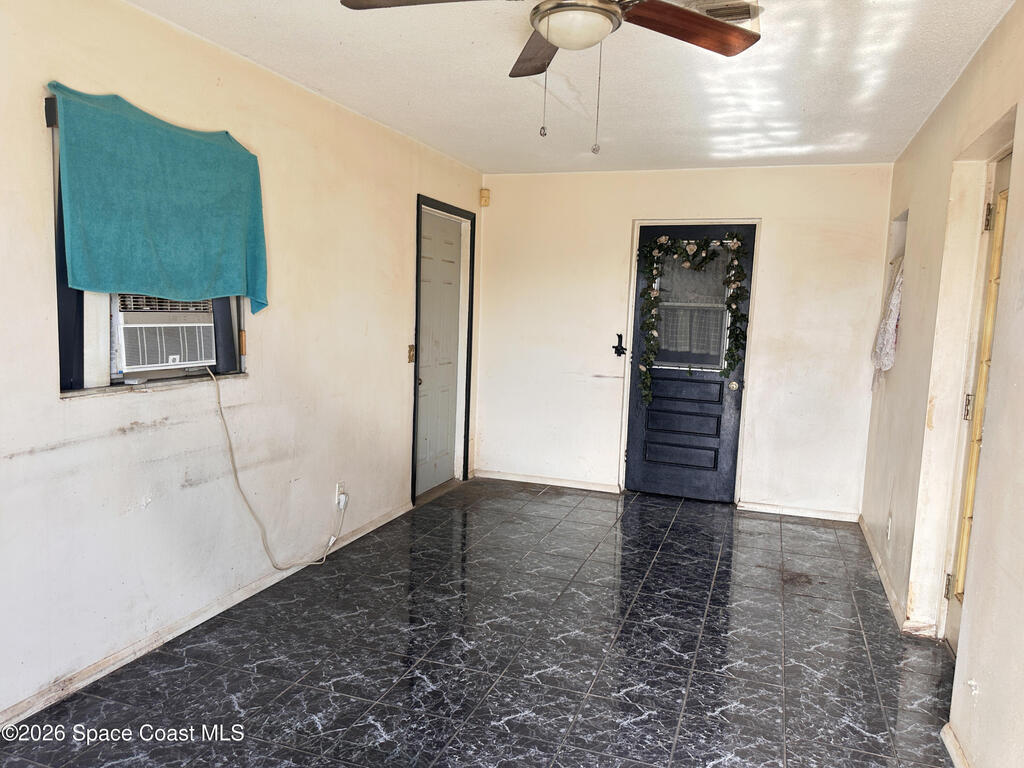 340 Schoolhouse Lane, Merritt Island, FL 32953