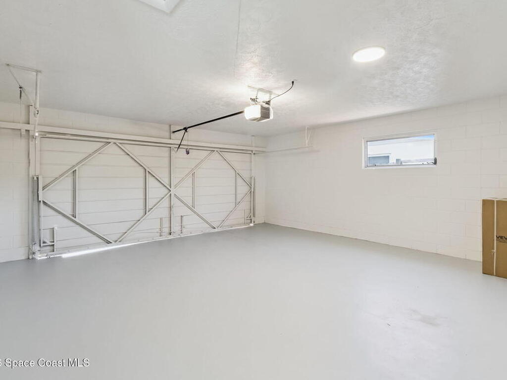 140 Barbados Drive, Merritt Island, FL 32952