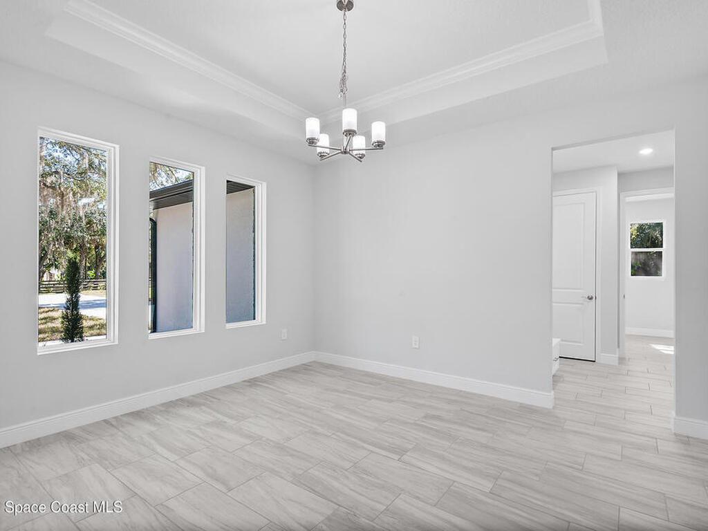 304 N Jungle Road, Geneva, FL 32732