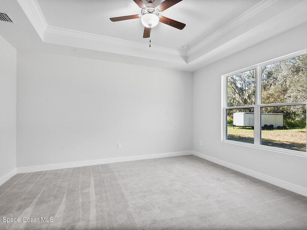 304 N Jungle Road, Geneva, FL 32732