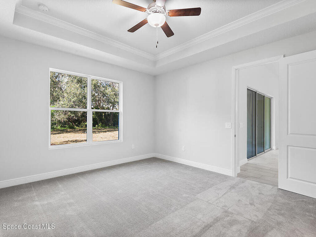 304 N Jungle Road, Geneva, FL 32732