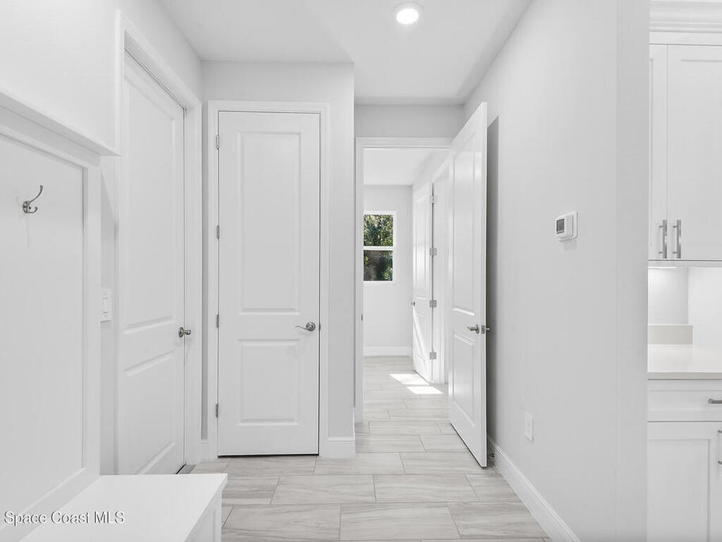 304 N Jungle Road, Geneva, FL 32732