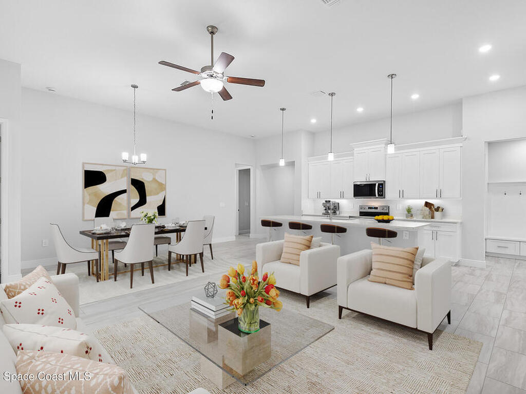 304 N Jungle Road, Geneva, FL 32732