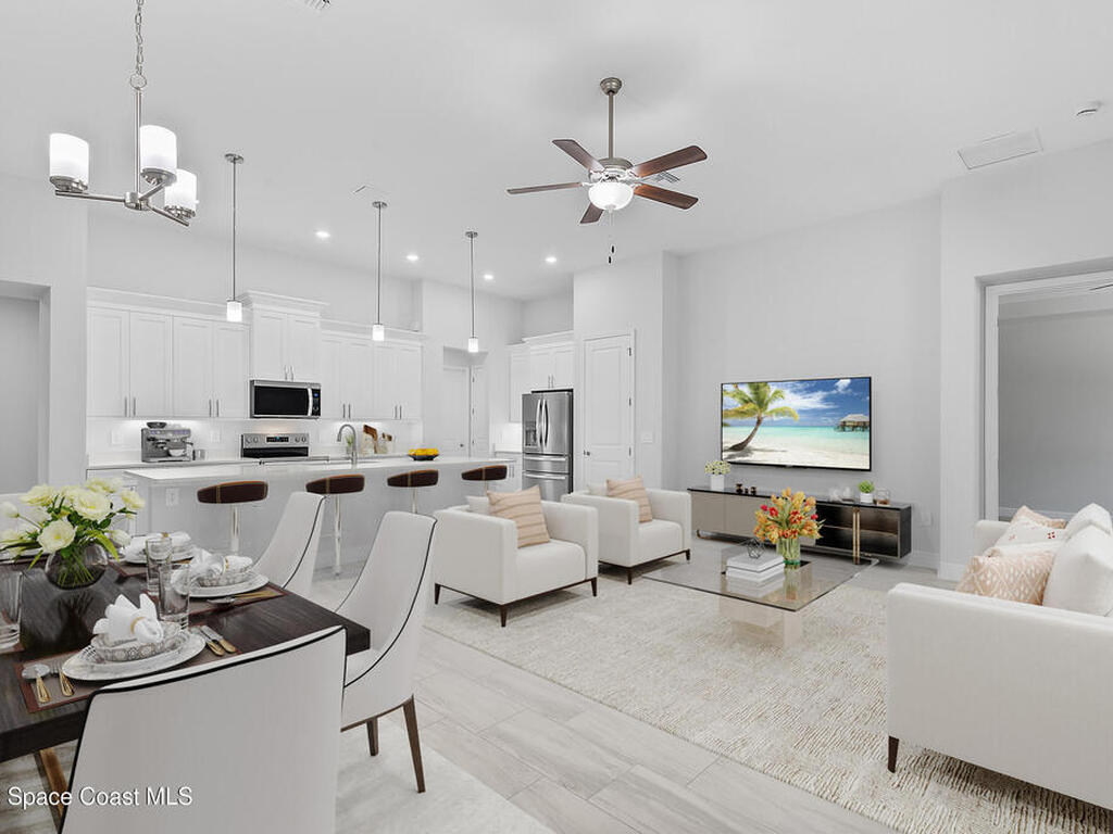 304 N Jungle Road, Geneva, FL 32732