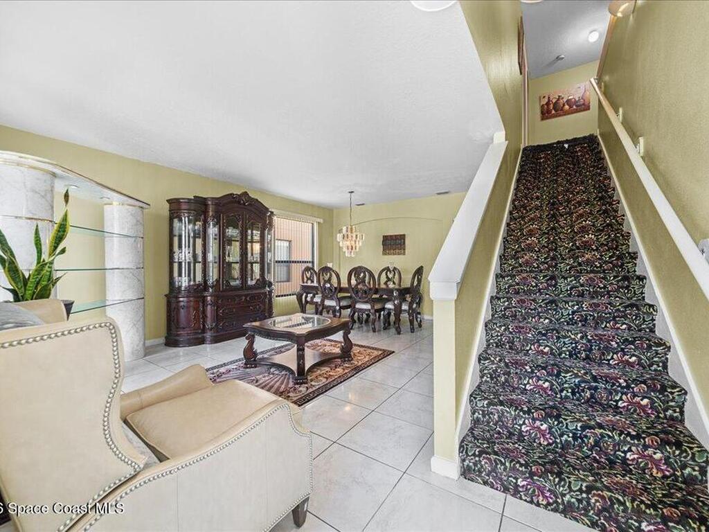 434 SE Breckenridge Circle, Palm Bay, FL 32909