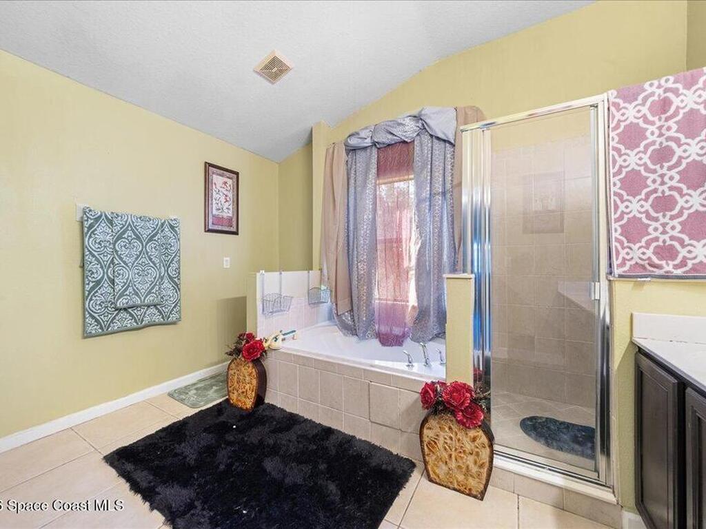 434 SE Breckenridge Circle, Palm Bay, FL 32909