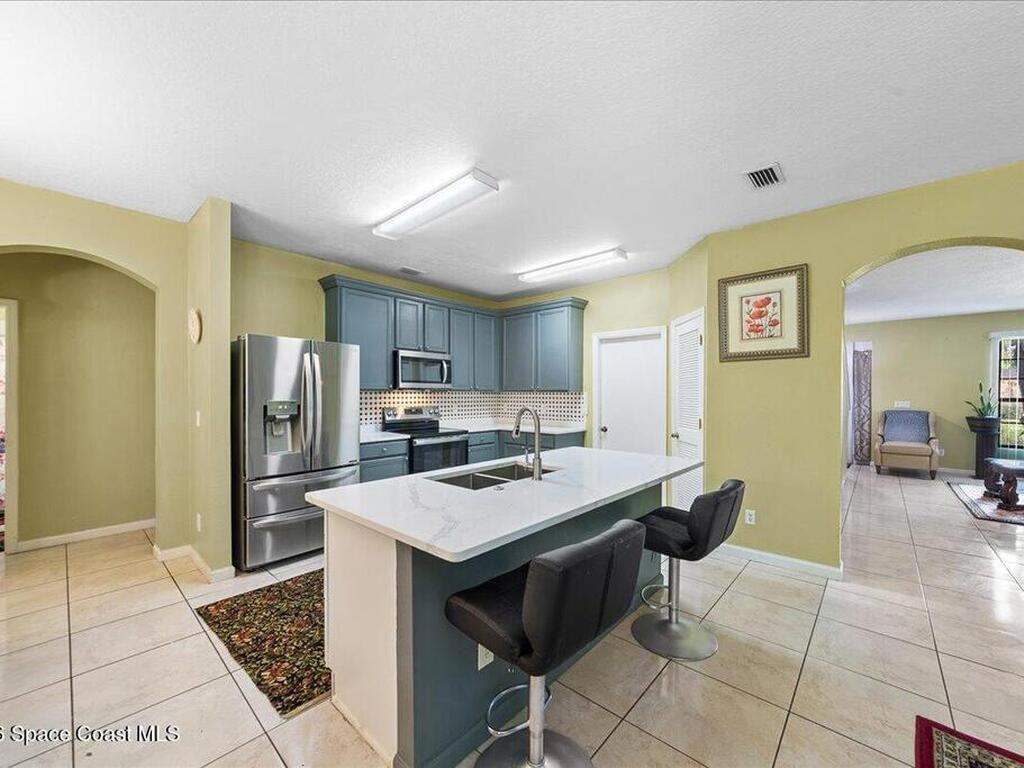 434 SE Breckenridge Circle, Palm Bay, FL 32909