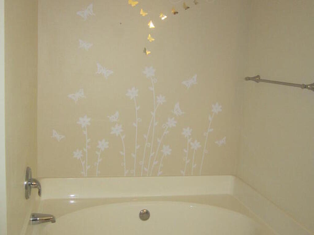 660 Wickham Lakes Drive, Melbourne, FL 32940