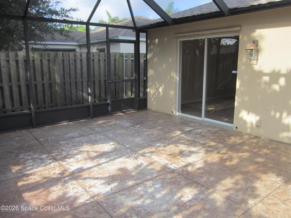 660 Wickham Lakes Drive, Melbourne, FL 32940