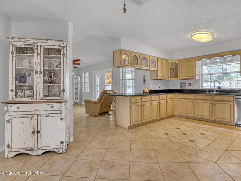 3980 Pepper Tree Street, Grant, FL 32949