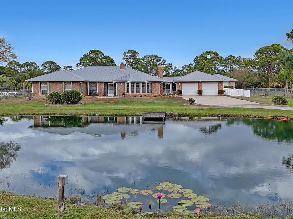 3980 Pepper Tree Street, Grant, FL 32949