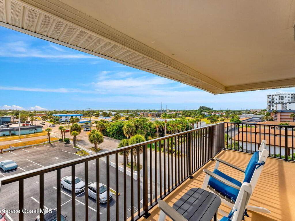 383 N Atlantic Avenue, Cocoa Beach, FL 32931