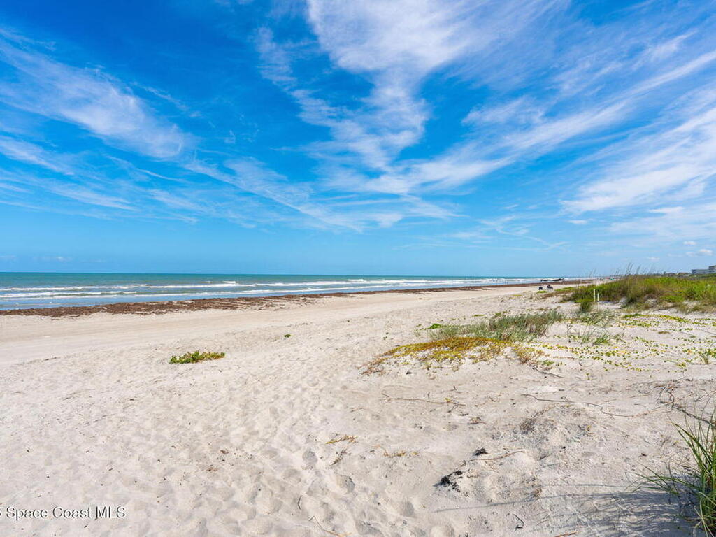 383 N Atlantic Avenue, Cocoa Beach, FL 32931