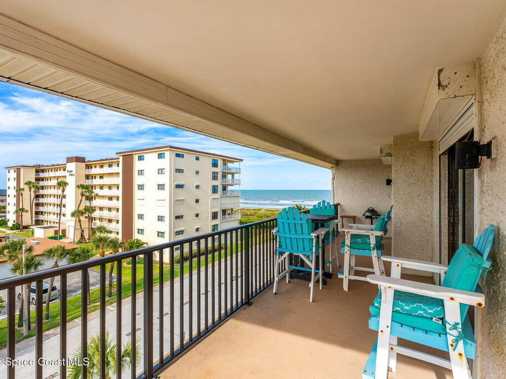 383 N Atlantic Avenue, Cocoa Beach, FL 32931