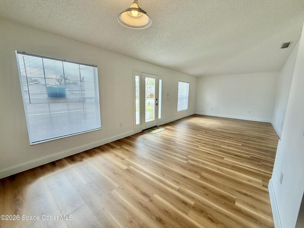 1328 Mandys Court, Melbourne, FL 32934