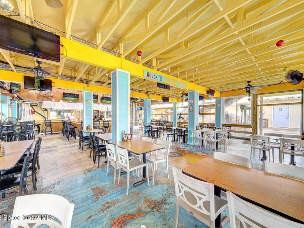 412 W Cocoa Beach Causeway, Cocoa Beach, FL 32931