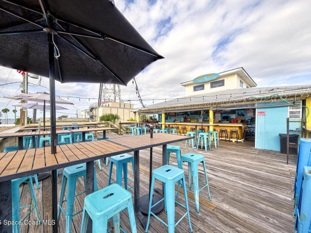 412 W Cocoa Beach Causeway, Cocoa Beach, FL 32931