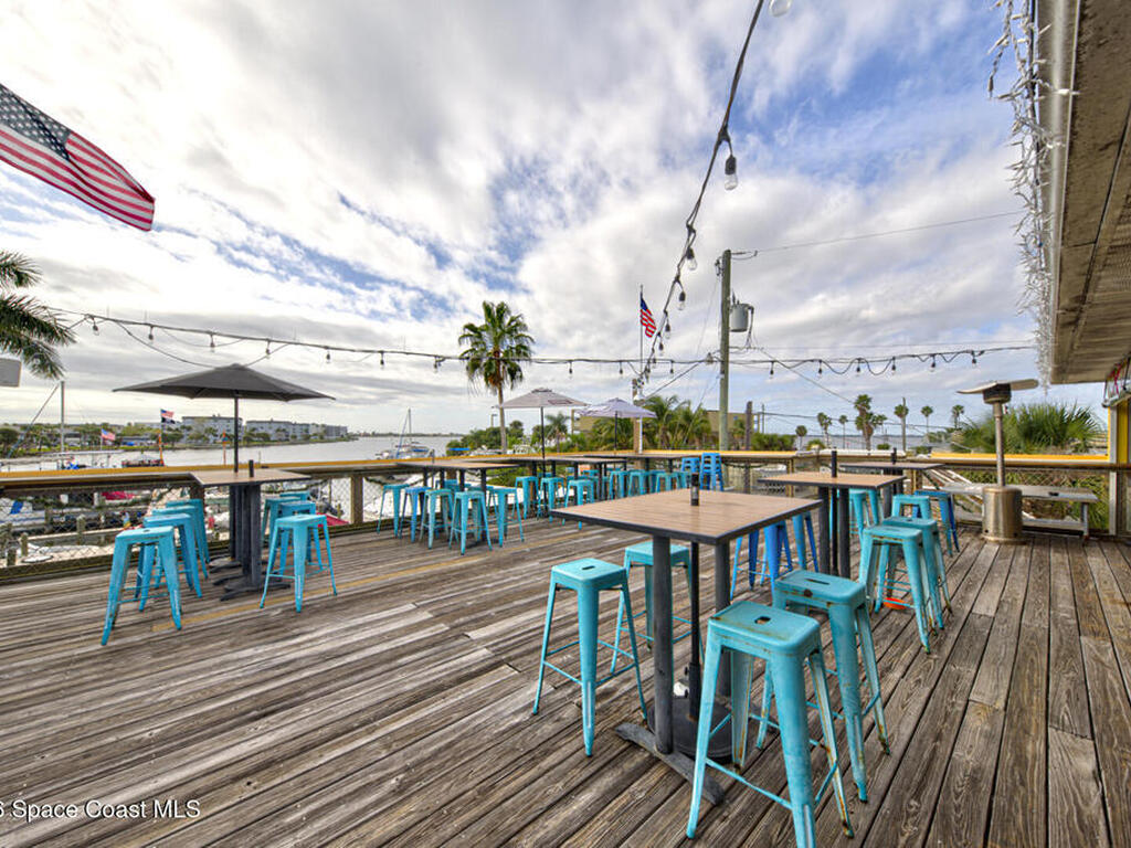 412 W Cocoa Beach Causeway, Cocoa Beach, FL 32931