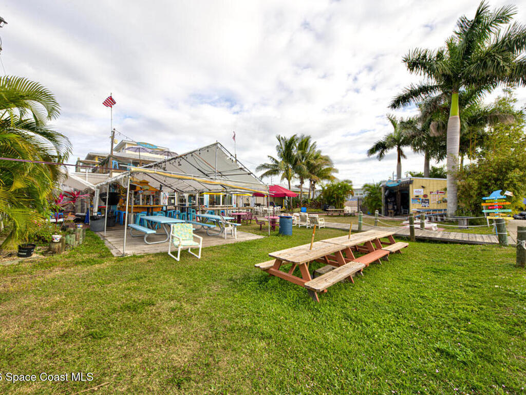 412 W Cocoa Beach Causeway, Cocoa Beach, FL 32931