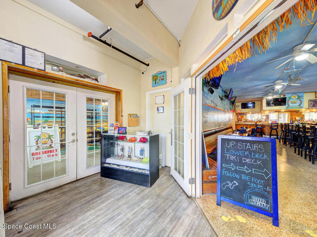 412 W Cocoa Beach Causeway, Cocoa Beach, FL 32931