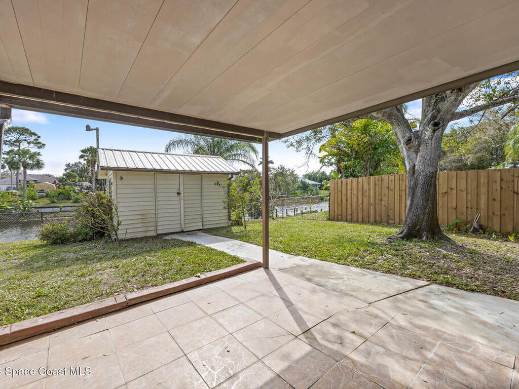 180 Concha Drive, Sebastian, FL 32958